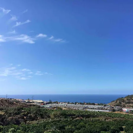 One Bedroom With Sea View Furnished Terrace And Wifi At 4 Km Away From The