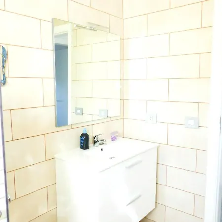 One Bedroom With Sea View Furnished Terrace And Wifi At 4 Km Away From The